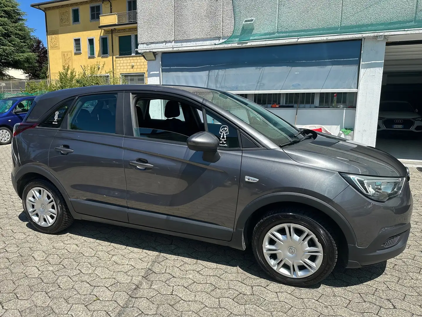 Opel Crossland X 1.2 Innovation 83CV Grigio - 2
