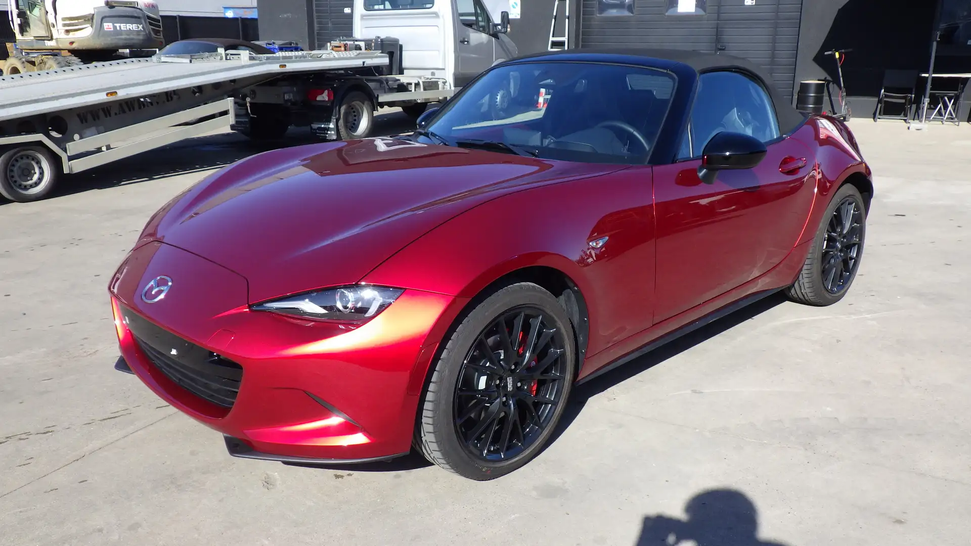 Mazda MX-5 (Stock ID 959) Rouge - 1