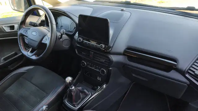 Ford EcoSport view 10
