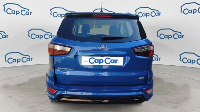Ford EcoSport view 3