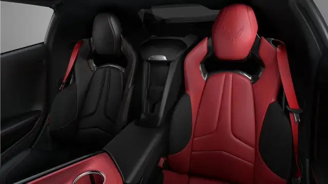 Chevrolet Corvette C8 Stingray Coupe Ansicht 11