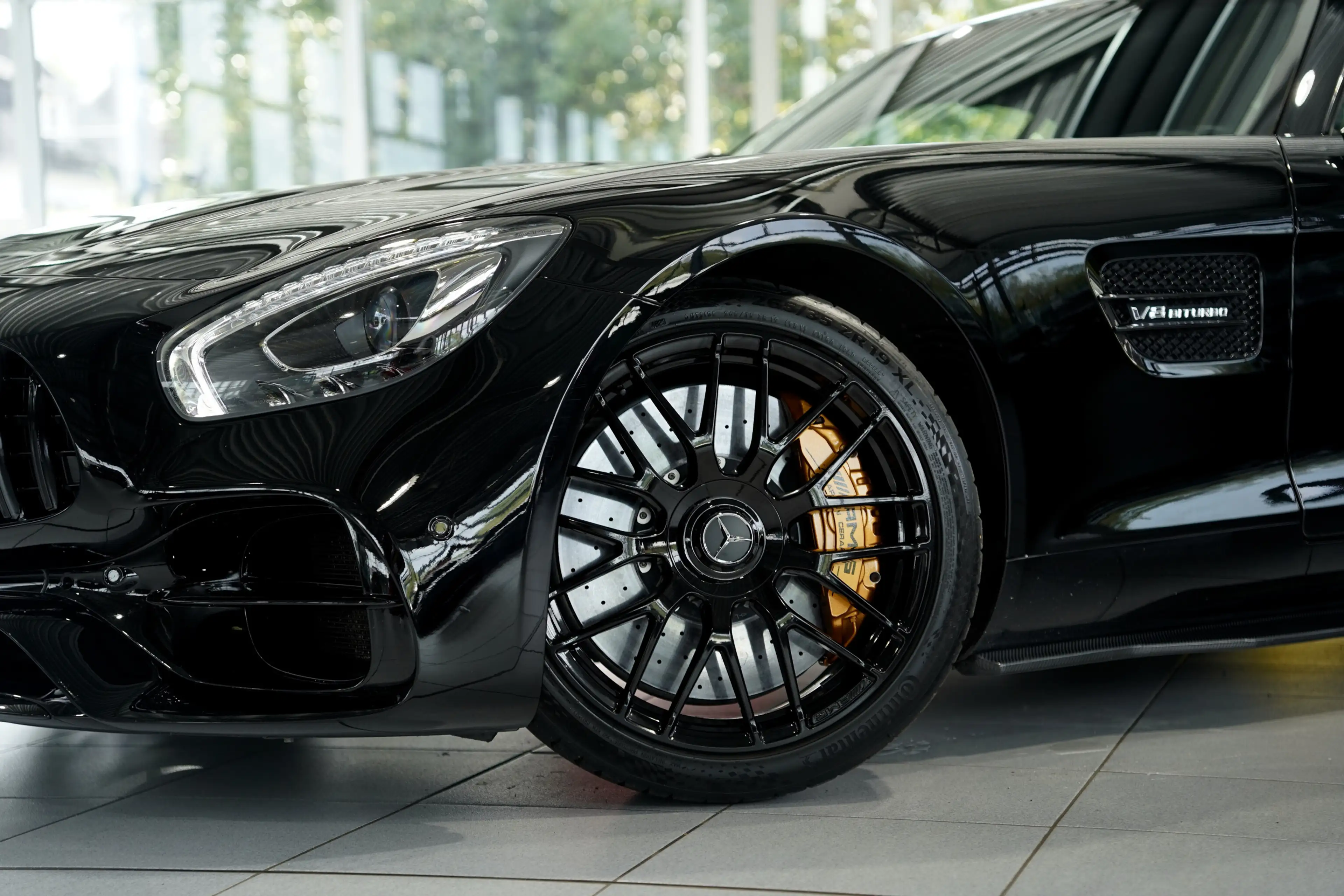 Mercedes-Benz AMG GT Coupé *20 *Pano*Schale*Keramik*S-Abgas — photo 2