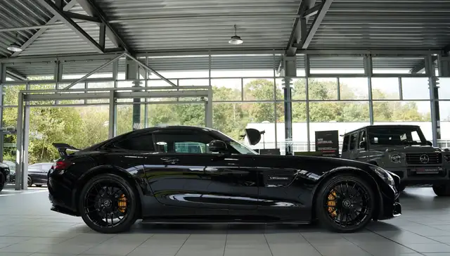 Mercedes-Benz AMG GT view 8