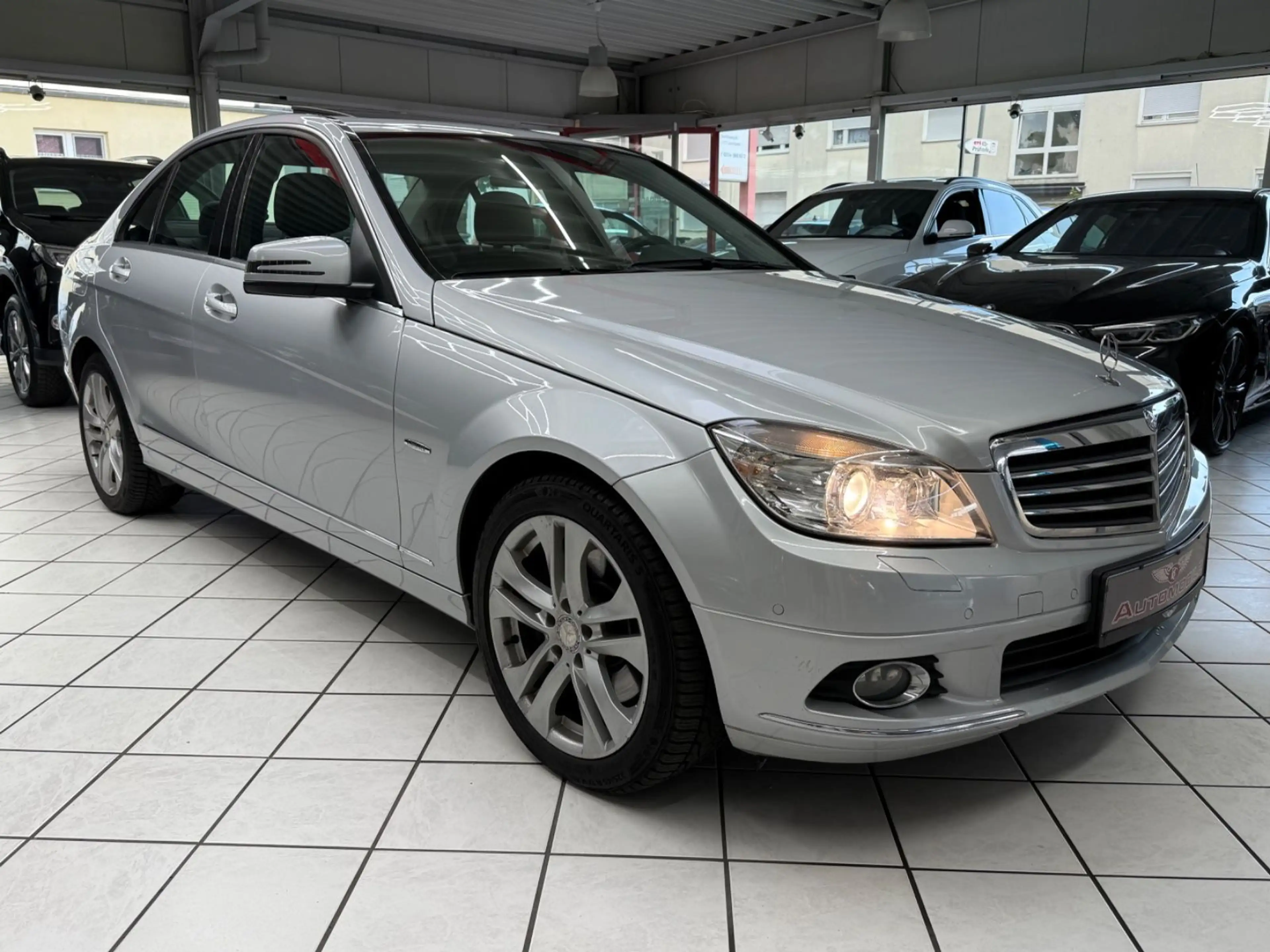 Mercedes-Benz C 350 Klasse Lim.  NAVI SHZ PDC — photo 3