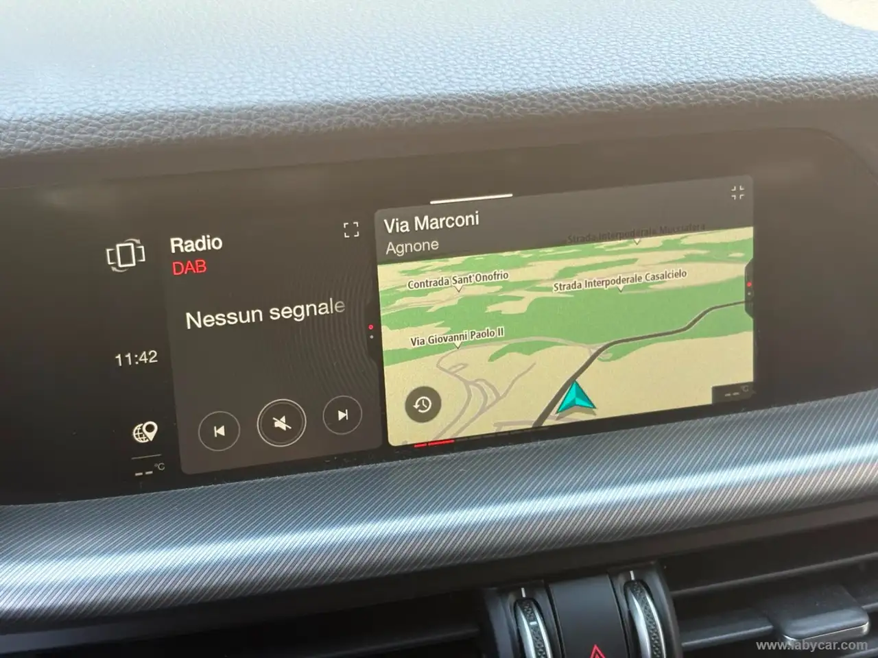Alfa Romeo Stelvio 2025 — фото 15