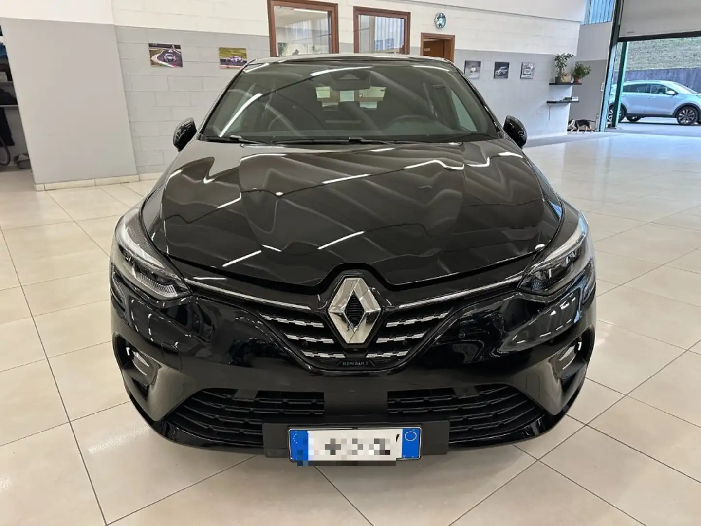 Renault Clio Full Hybrid E-Tech 140 CV 5 porte Intens Nero - 2