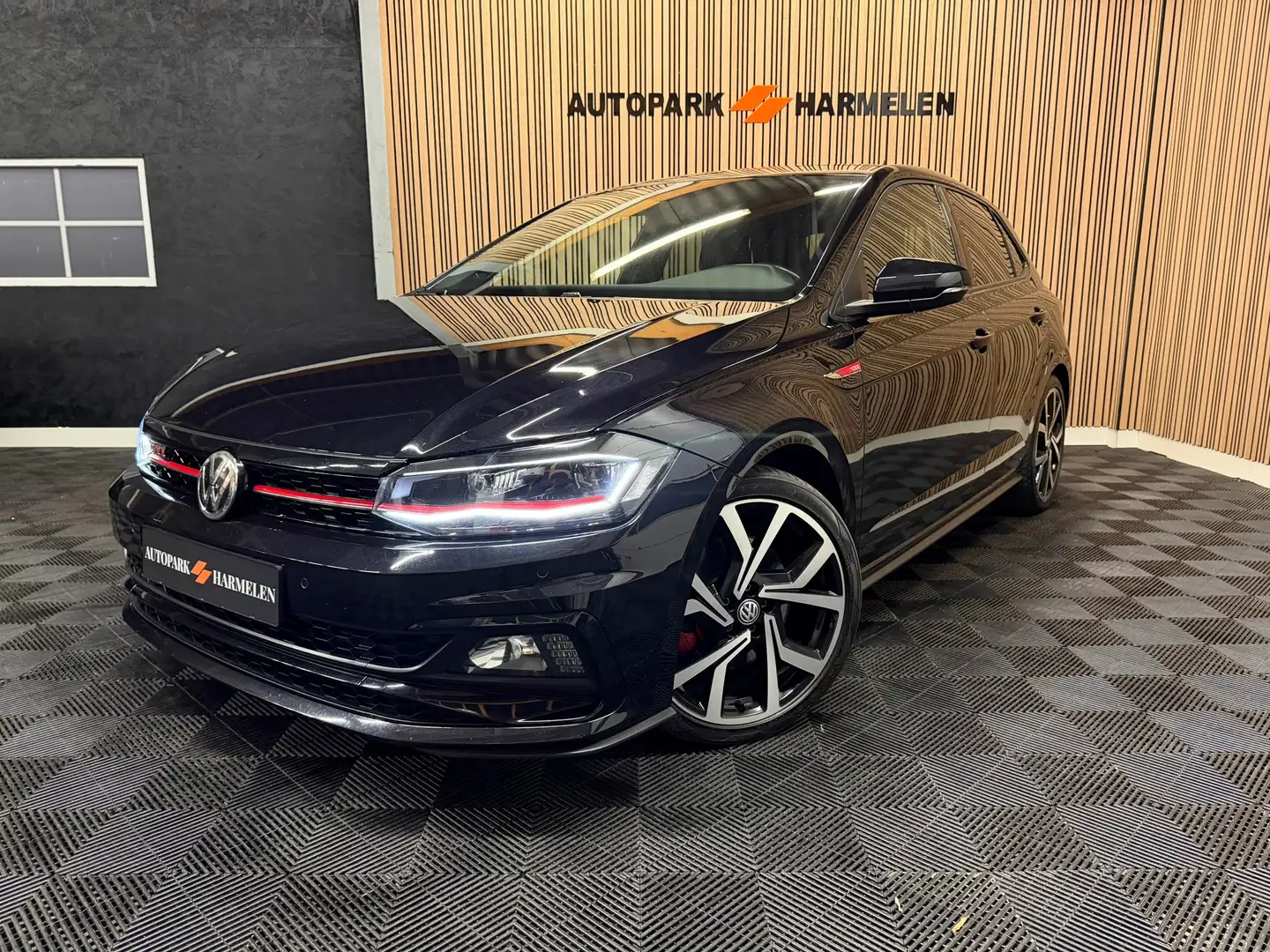 Volkswagen Polo GTI 2.0 TSI Dsg Beats Cruise Led Zwart - 1