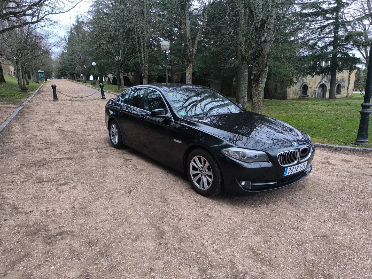 BMW 523 523iA Negro - 1