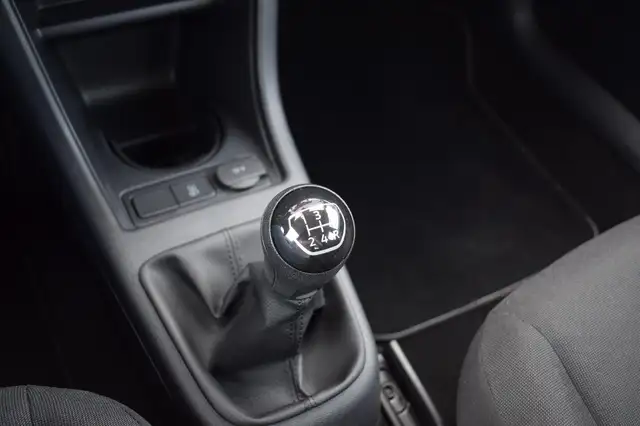Volkswagen Up! view 14