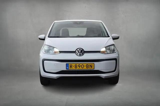 Volkswagen Up! view 8
