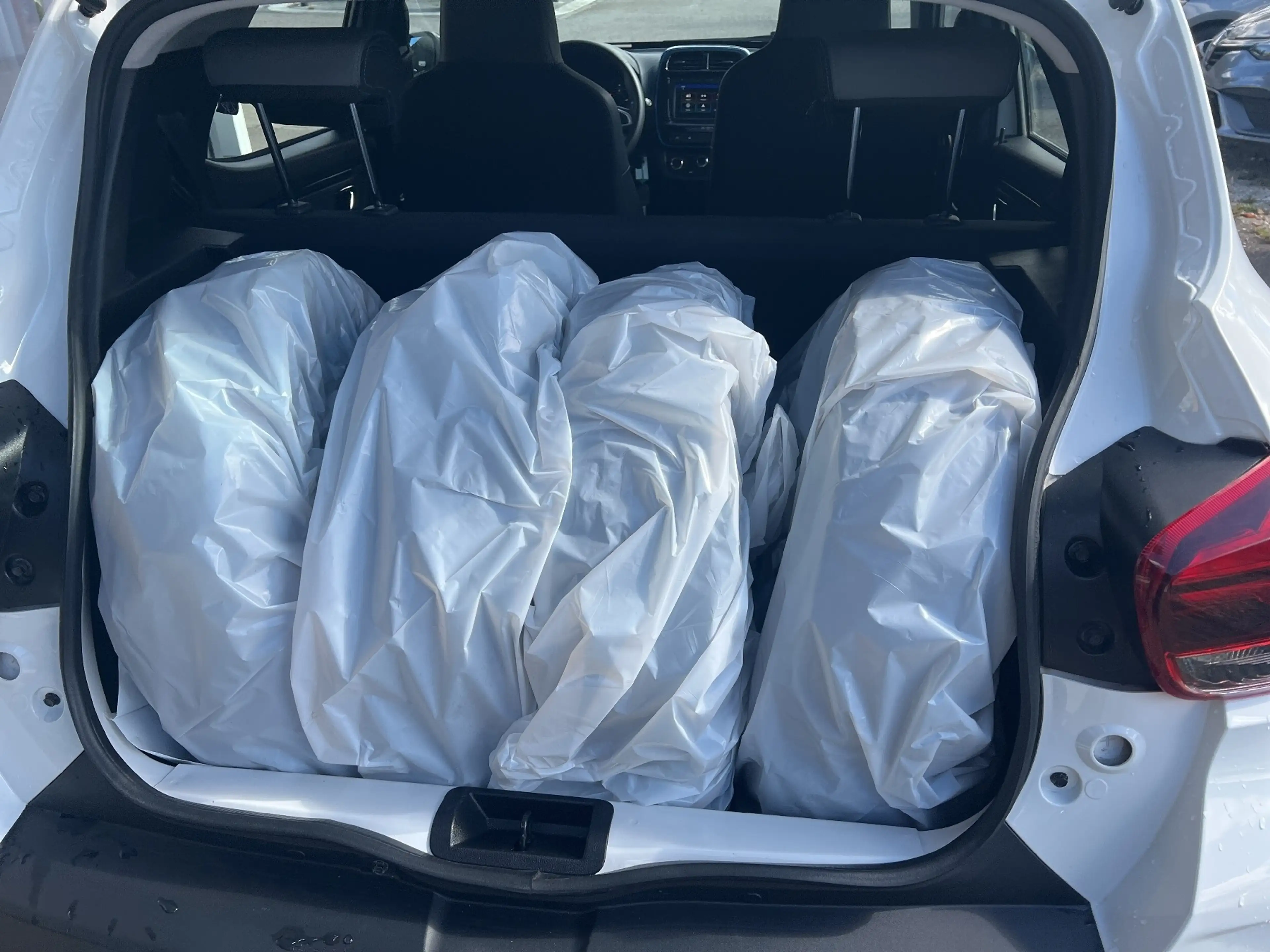 Dacia Spring Electric 45 Comfort Plus 1-Hand — photo 9