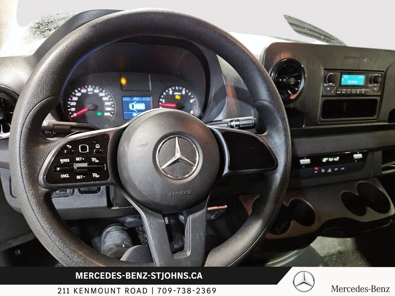 Mercedes-Benz Sprinter снимка Mercedes-Benz Sprinter