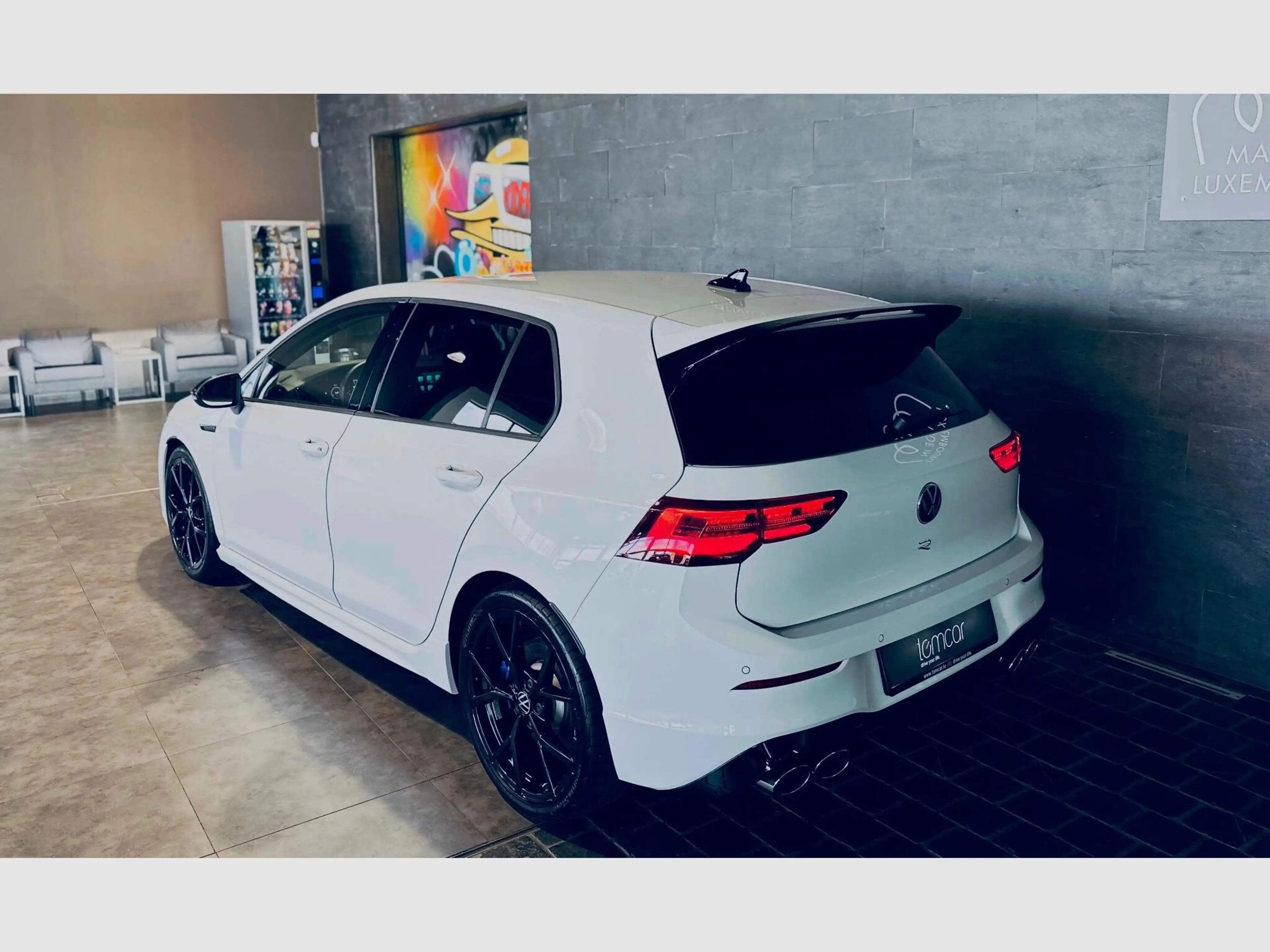 Volkswagen Golf GOLF VIII R TSI 4MOTION DSG — photo 5