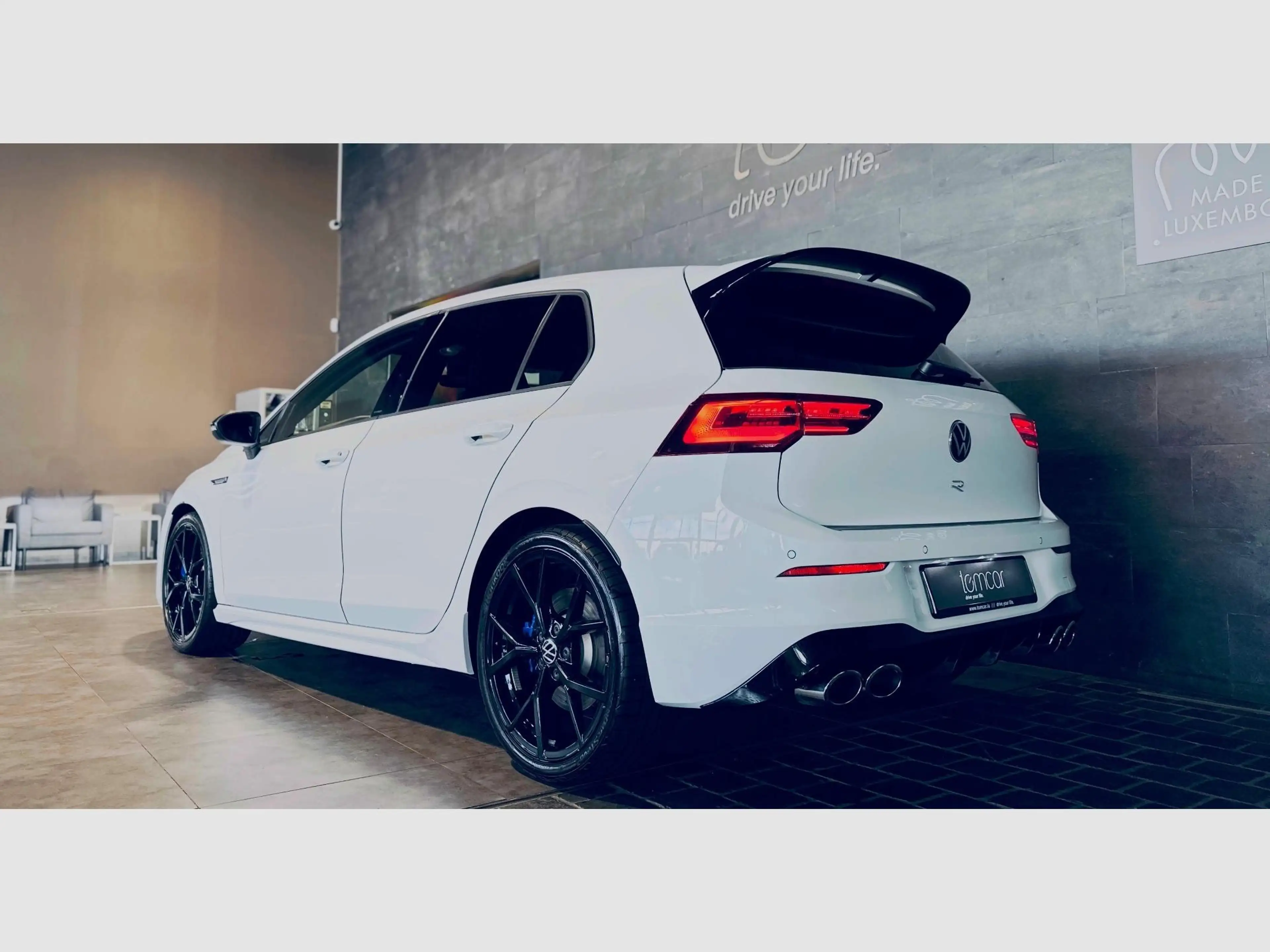 Volkswagen Golf GOLF VIII R TSI 4MOTION DSG — photo 4