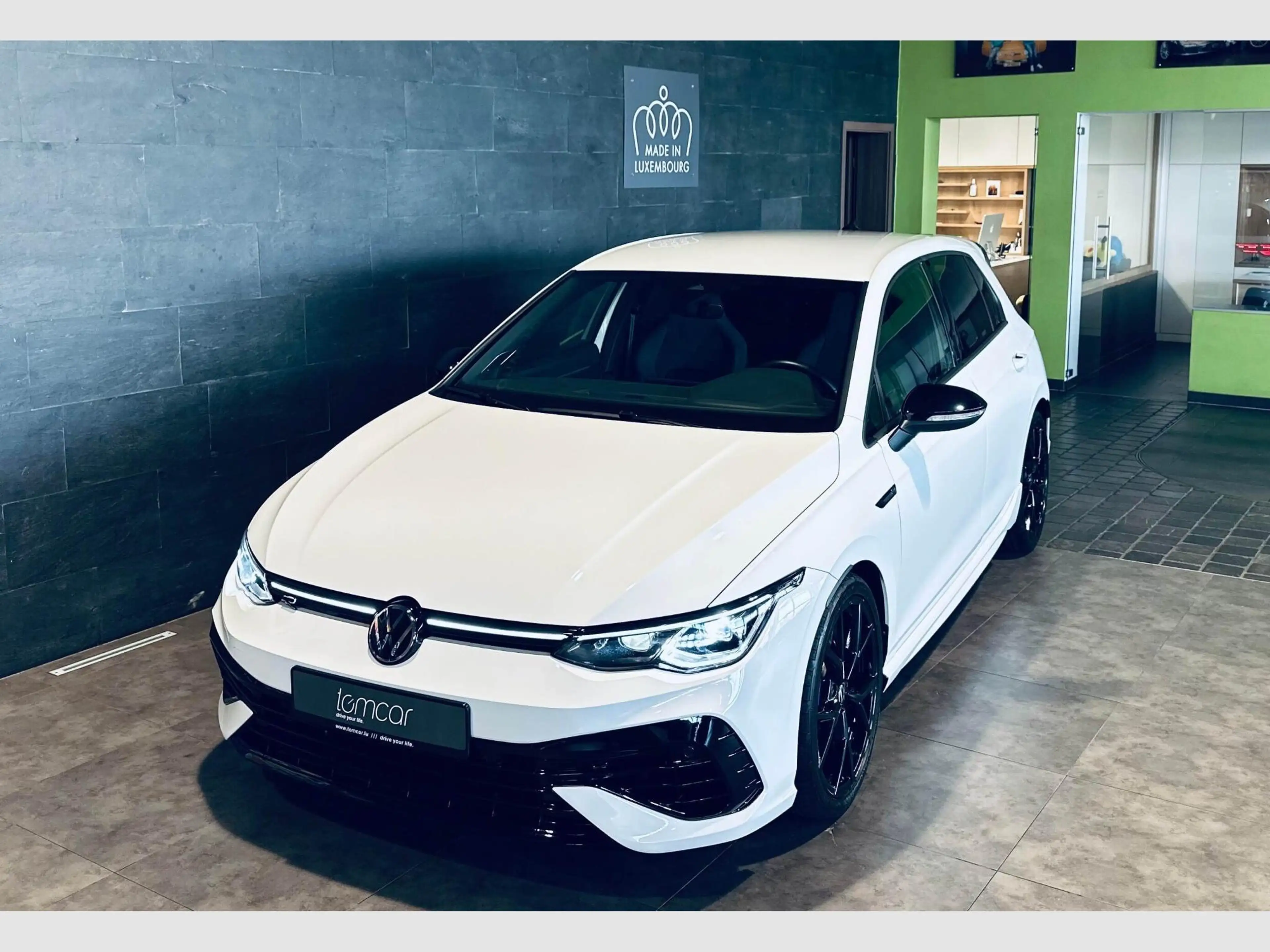 Volkswagen Golf GOLF VIII R TSI 4MOTION DSG — photo 3