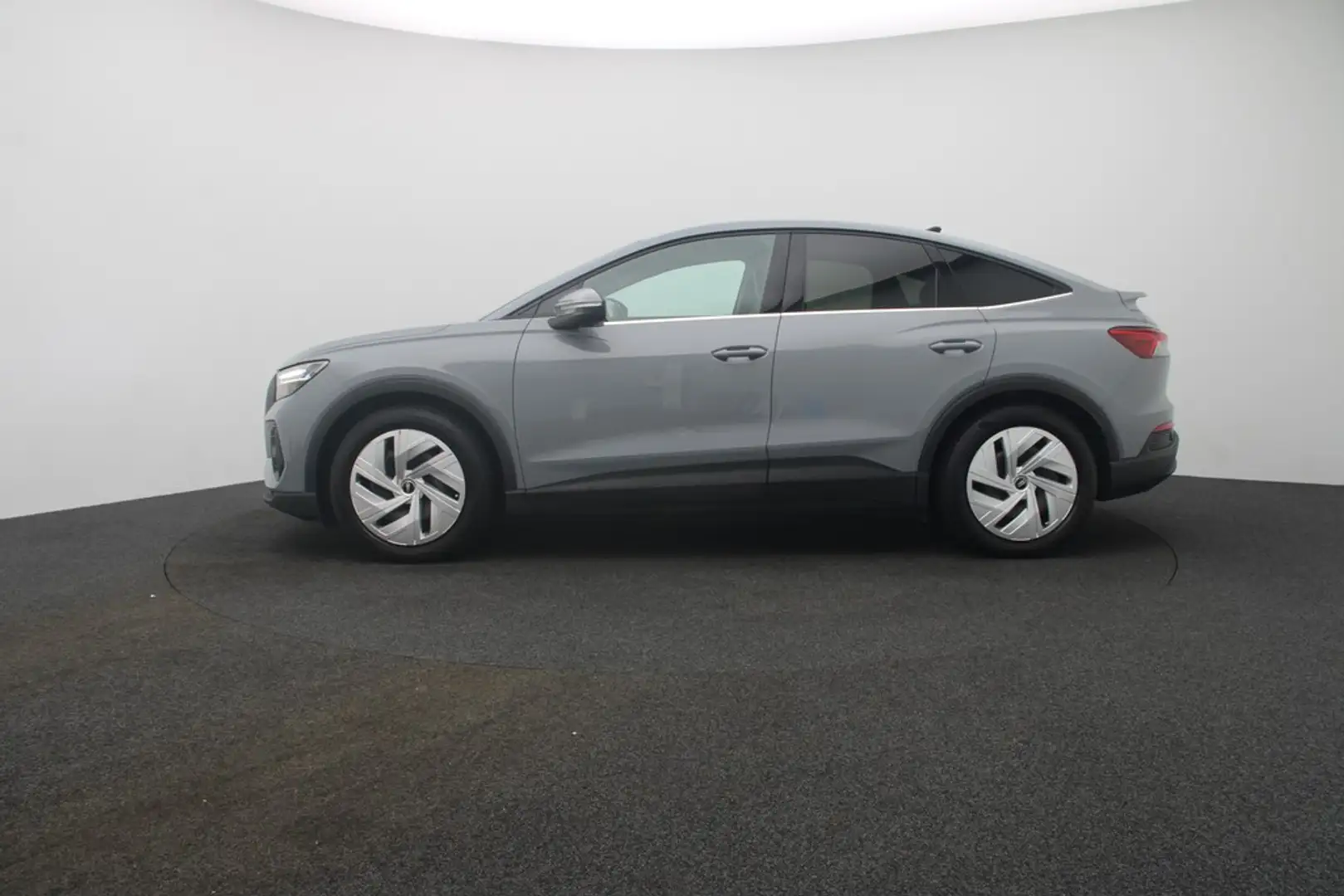 Audi Q4 e-tron Sportback 35 . Virt.Cockpit LED Navi Grigio - 2
