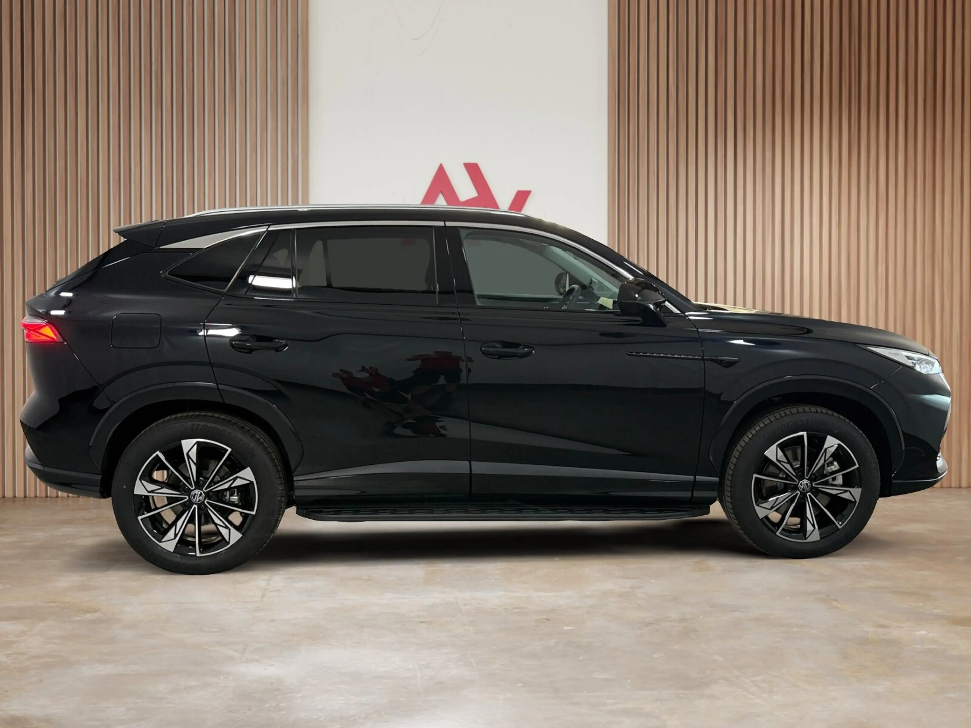 MG HS 1.5 Plug-In Hybrid Comfort ** MG Pilot | Camera... — photo 5
