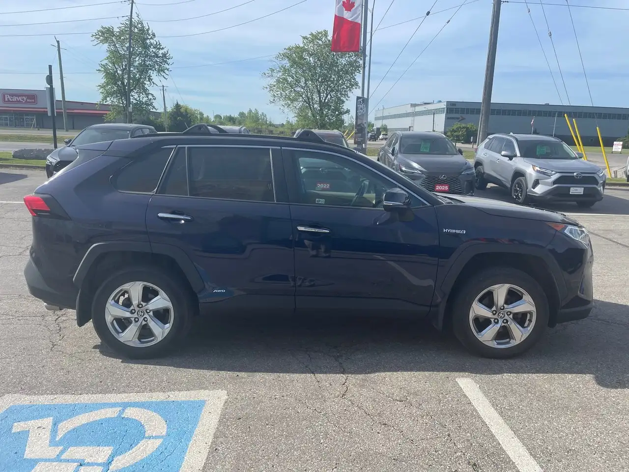 Toyota RAV 4 снимка Toyota RAV 4