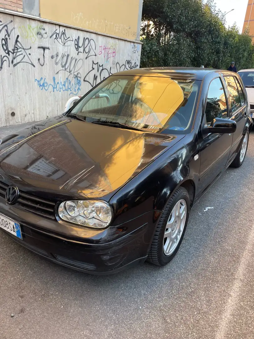 Volkswagen Golf 5p 1.6 Comfortline 105cv - 1