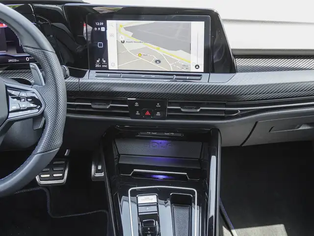 Volkswagen Golf view 13