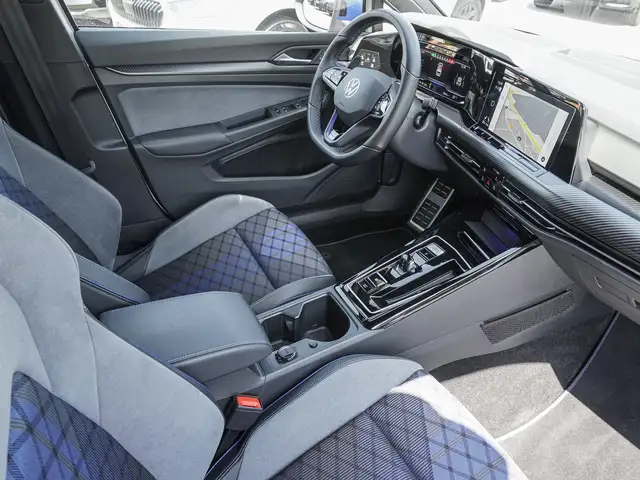 Volkswagen Golf view 9