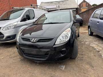 1.2i Comfort 1.2 L ESSENCE 84000 KM