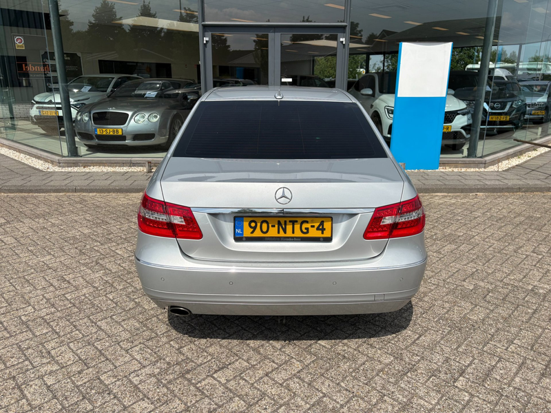 Mercedes-Benz E 200 CGI Business Class Avantgarde — photo 8