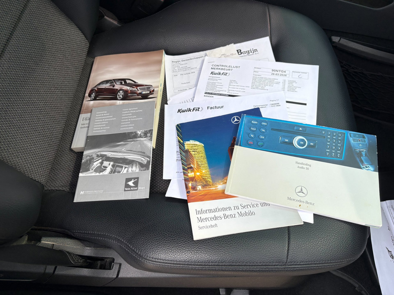 Mercedes-Benz E 200 CGI Business Class Avantgarde — photo 24