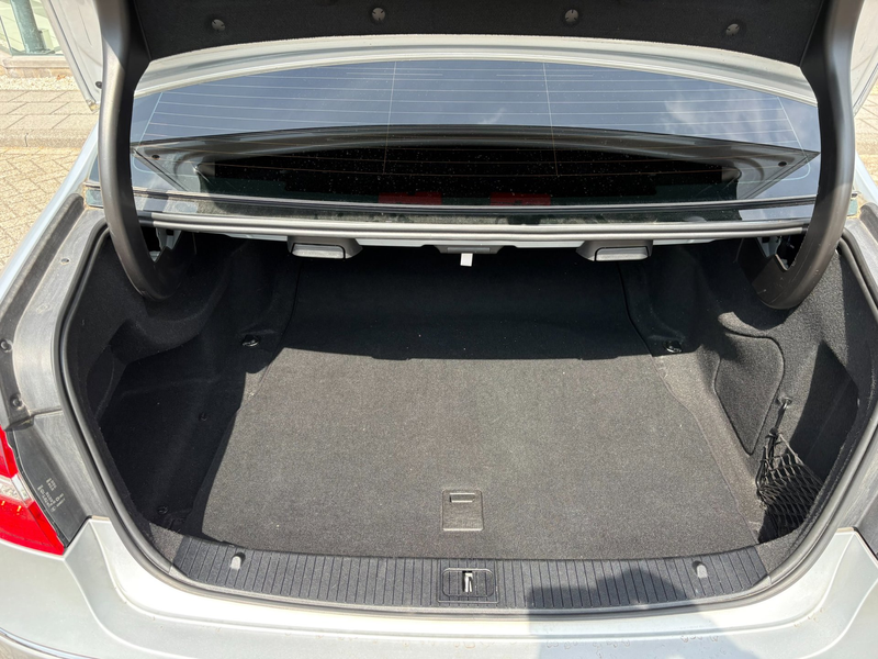 Mercedes-Benz E 200 CGI Business Class Avantgarde — photo 22