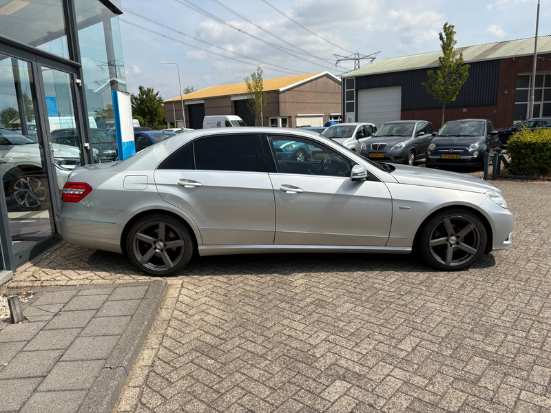 Mercedes-Benz E 200 CGI Business Class Avantgarde — photo 5