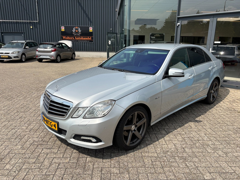 Mercedes-Benz E 200 CGI Business Class Avantgarde — photo 2