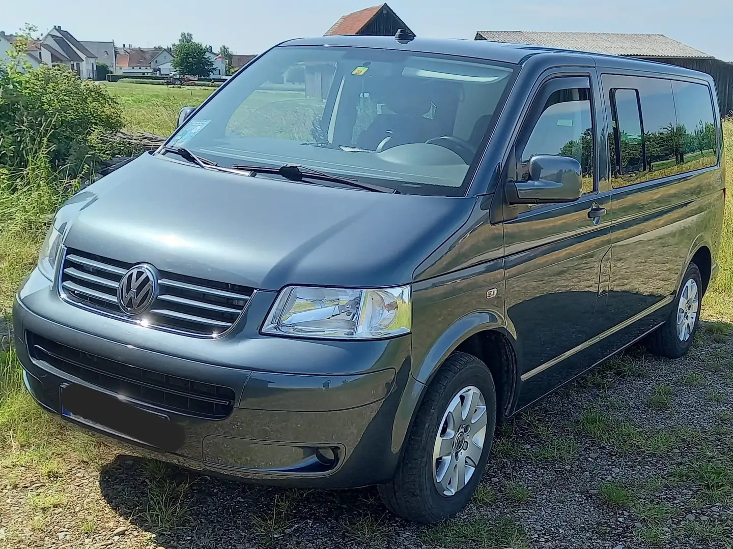 Volkswagen T5 California Beach (Multivan) 102PS PDF Grau - 2