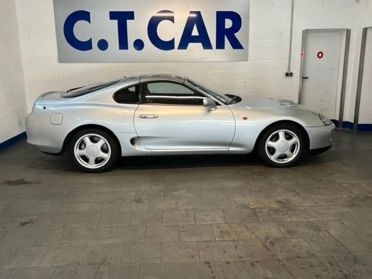 Toyota Supra Targa 3.0i Twin Turbo Auto - 1Hand, foto 2