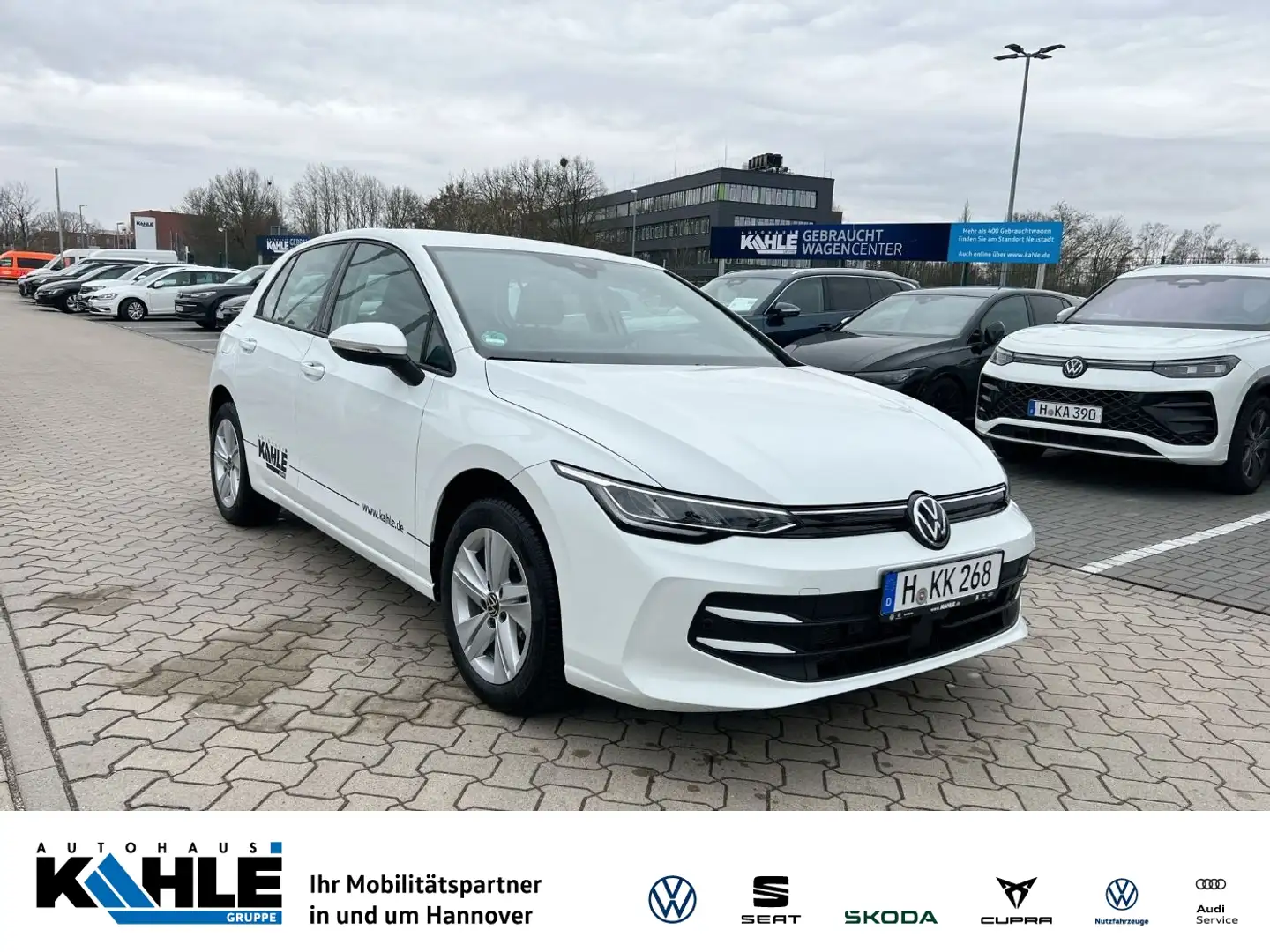 Volkswagen Golf Life 1.5 eTSI DSG Life Navi LED ACC SHZ ACC Weiß - 1