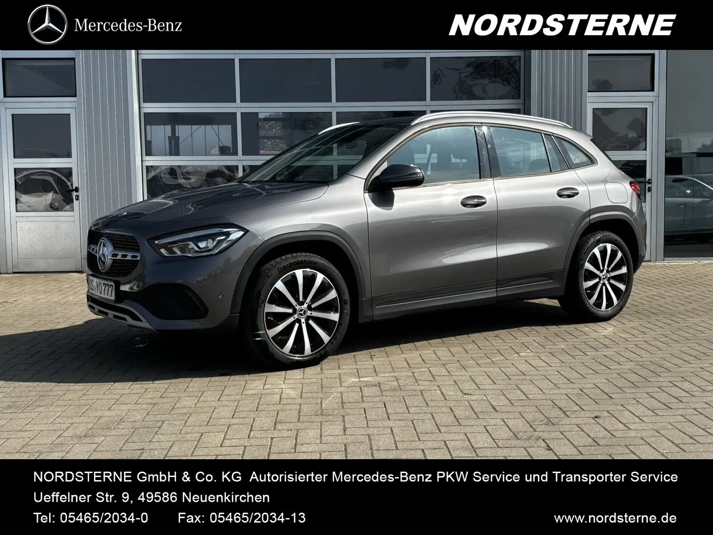 Mercedes-Benz GLA 180 GLA 180 d AUTOMATIK+NAVIGATION+AHK+MBUX+SHZ+LED Grau - 1
