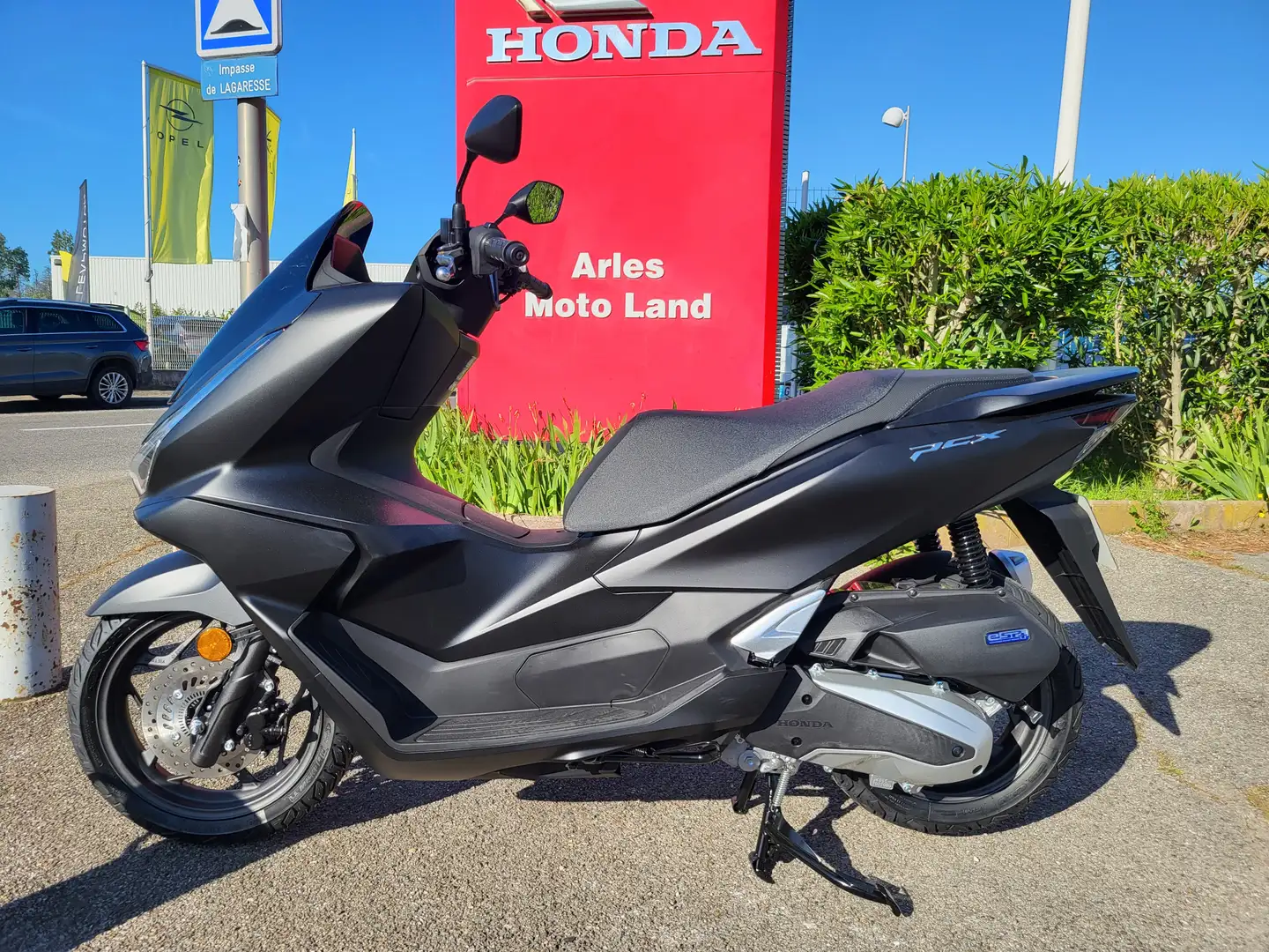 Honda PCX 125 Negro - 1
