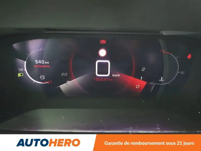 Peugeot 2008 view 20