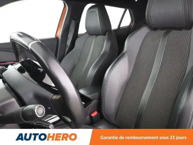 Peugeot 2008 view 10