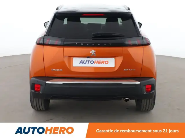 Peugeot 2008 view 5