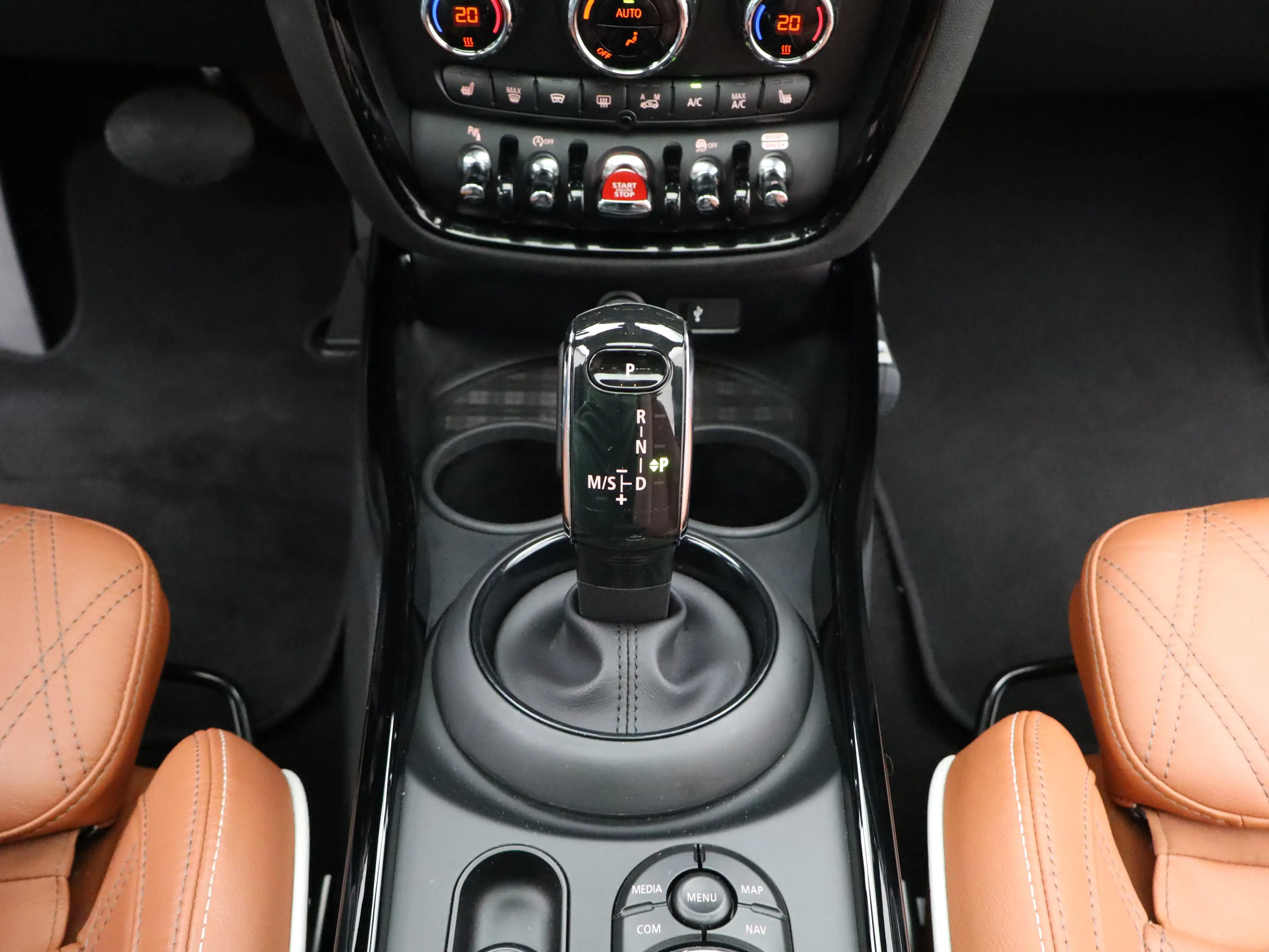 MINI Cooper Clubman Mini 1.5 Richmond Park Edition |  Achteruitrijcame — photo 8