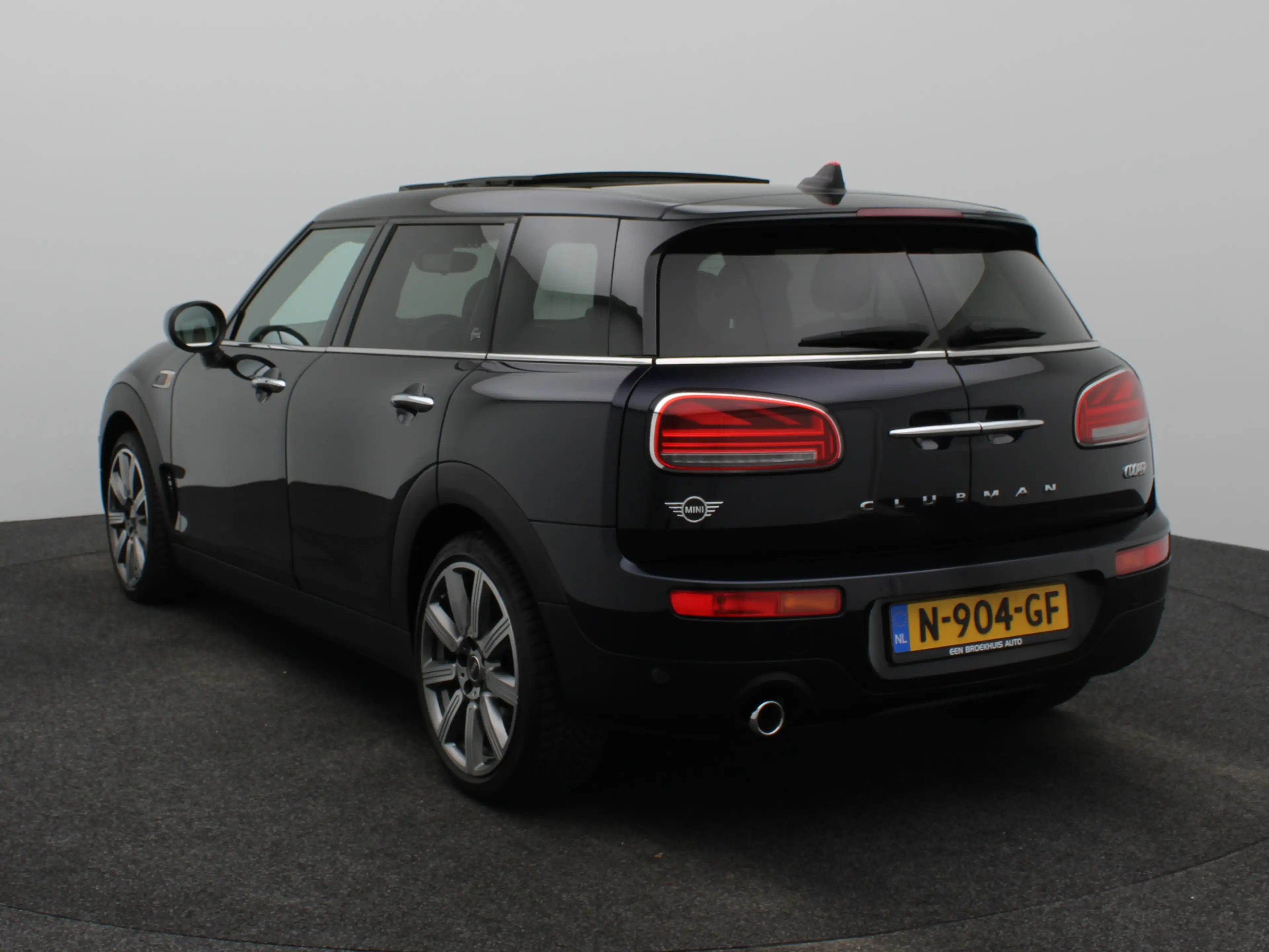 MINI Cooper Clubman Mini 1.5 Richmond Park Edition |  Achteruitrijcame — photo 10