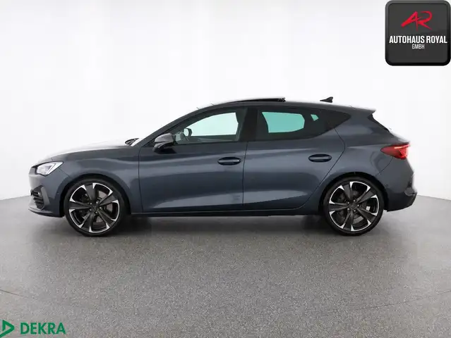 Cupra Leon view 2