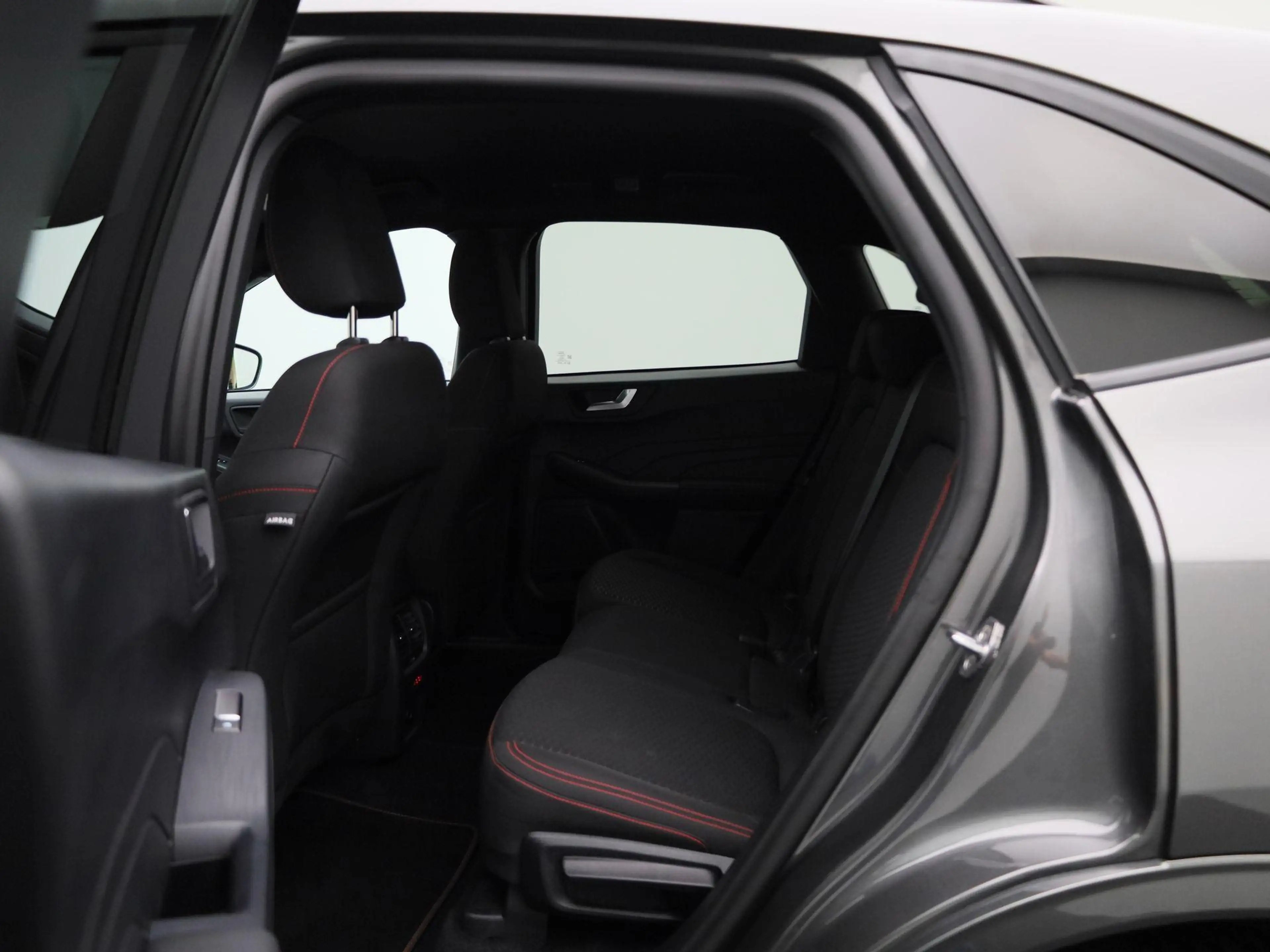 Ford Kuga 2.5 PHEV ST-Line | 243 PK | HEAD-UP DISPLAY | SYNC — photo 10