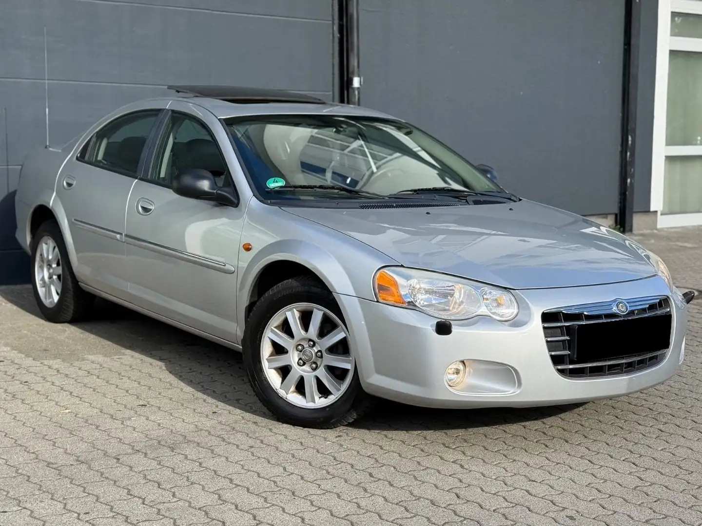 Chrysler Sebring Sebring 2.7LX - 1