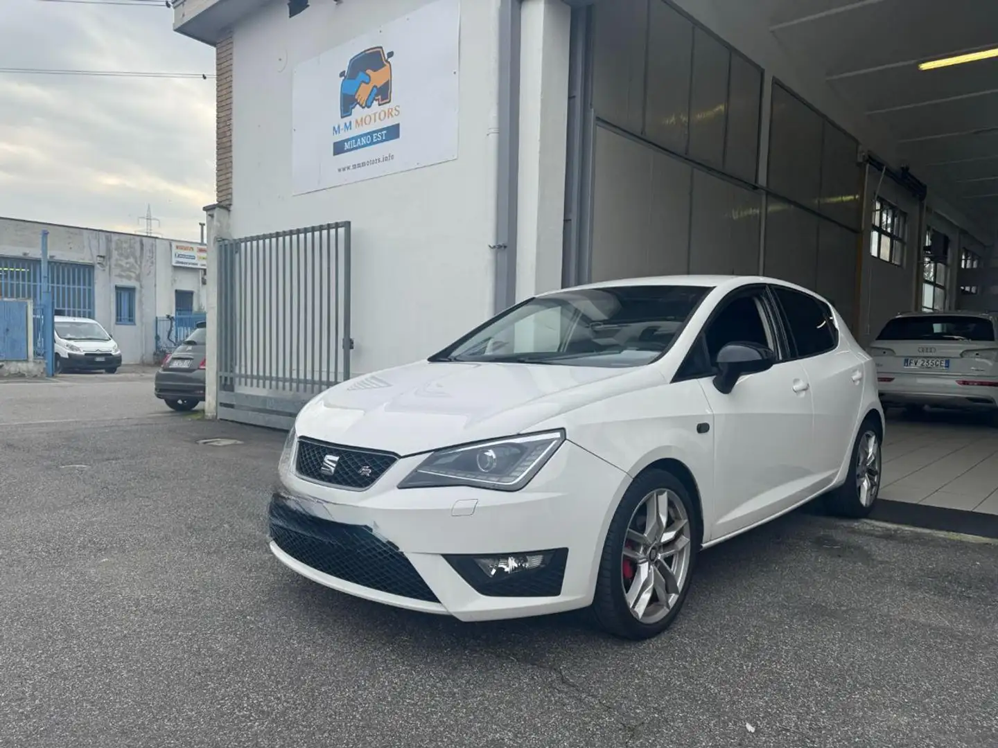SEAT Ibiza 1.4 TDI 90 CV CR 5p. FR   **NEOPATENTATI** Blanc - 1