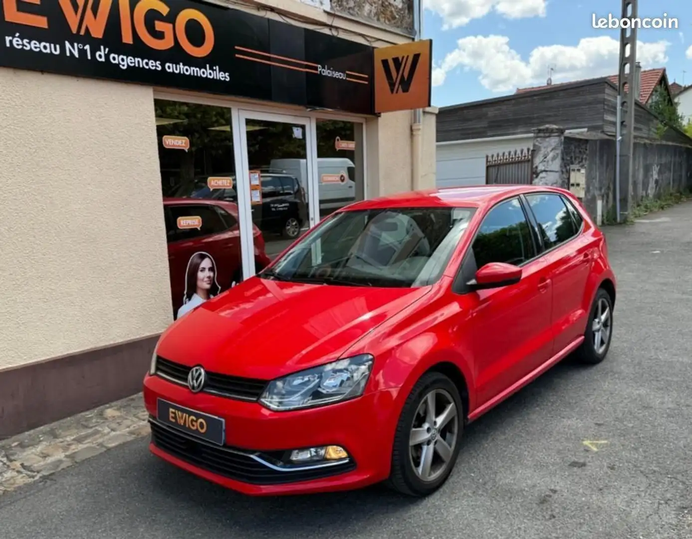 Volkswagen Polo 1.2 TSI 110Ch BLUEMOTION SPORTLINE PREMIERE MAIN E Red - 1