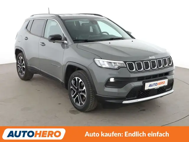 Jeep Compass view 8