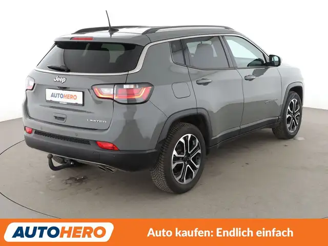 Jeep Compass view 6