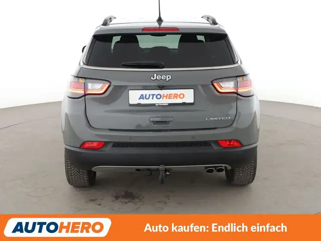 Jeep Compass view 5