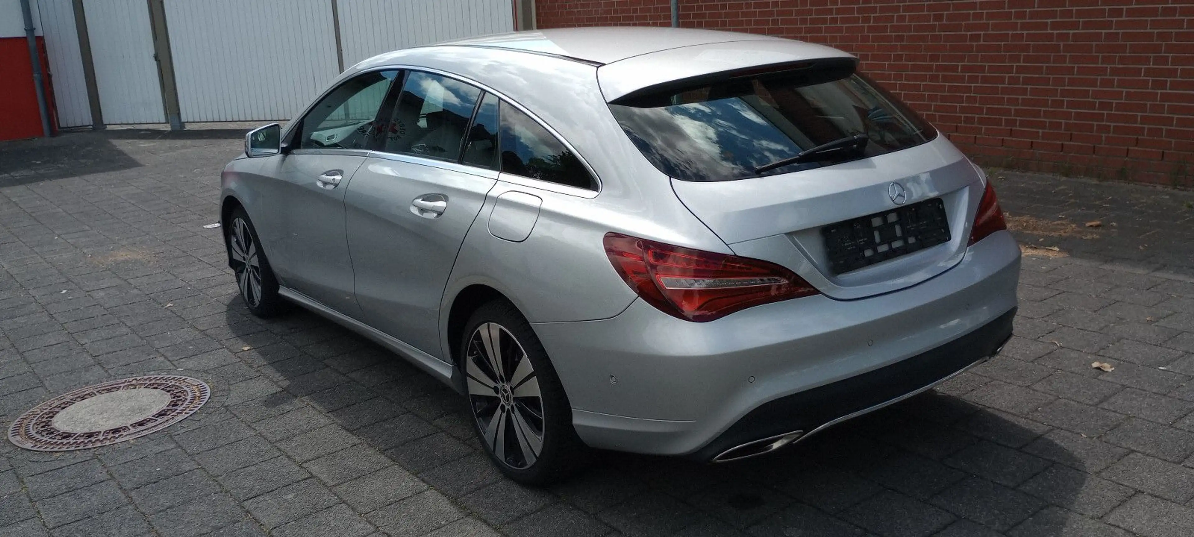 Mercedes-Benz CLA 220 CLA 220 ShBr 4Matic Auto Navi Rückf eHeckk Totw — photo 14